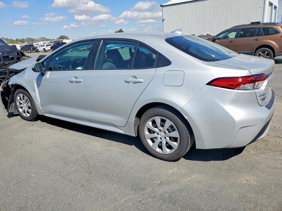 2022 TOYOTA COROLLA LE 2