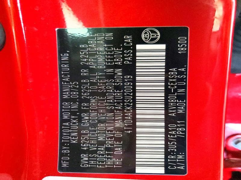 2025 TOYOTA CAMRY SE 12
