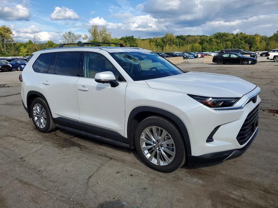 2026 TOYOTA GRAND HIGHLANDER PLATINUM 4