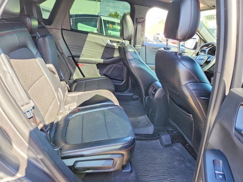 2024 FORD ESCAPE ST LINE 11