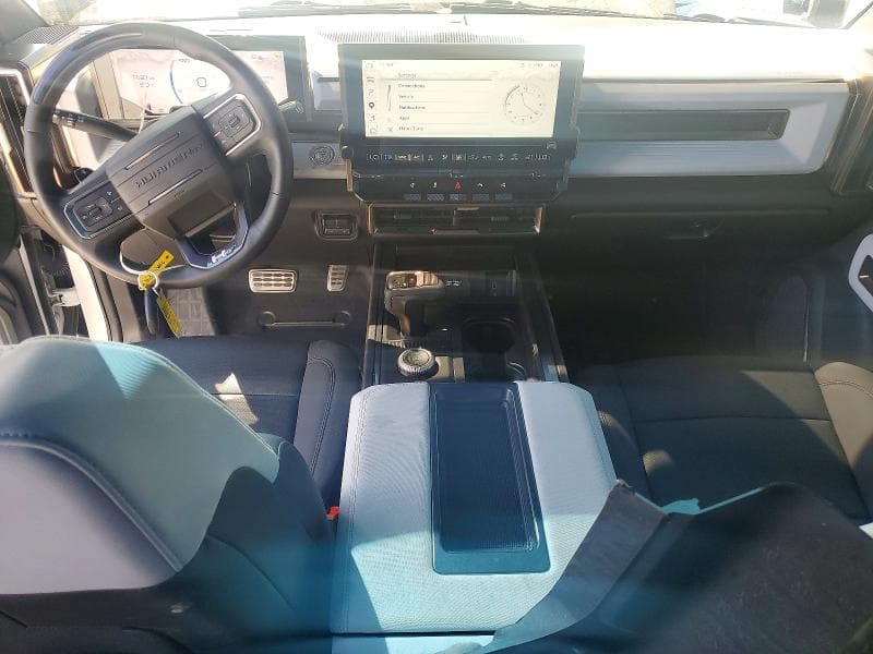 2024 GMC HUMMER SUV 2X 8