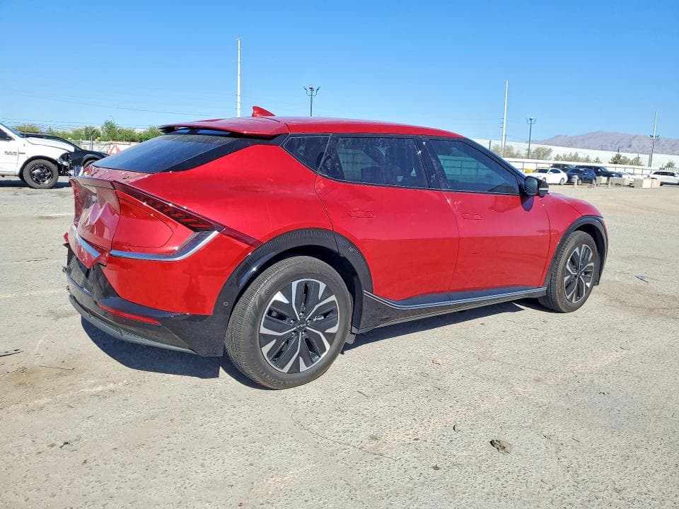 2022 KIA EV6 WIND 3