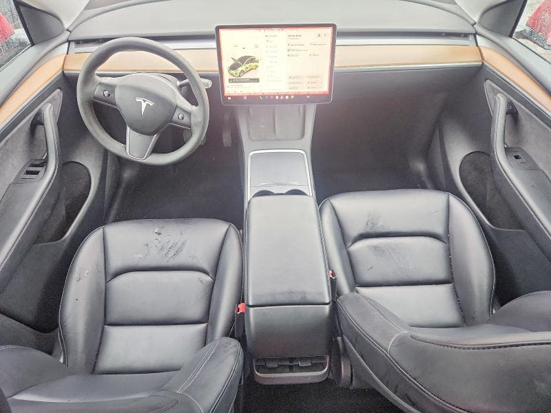 2023 TESLA MODEL Y 8
