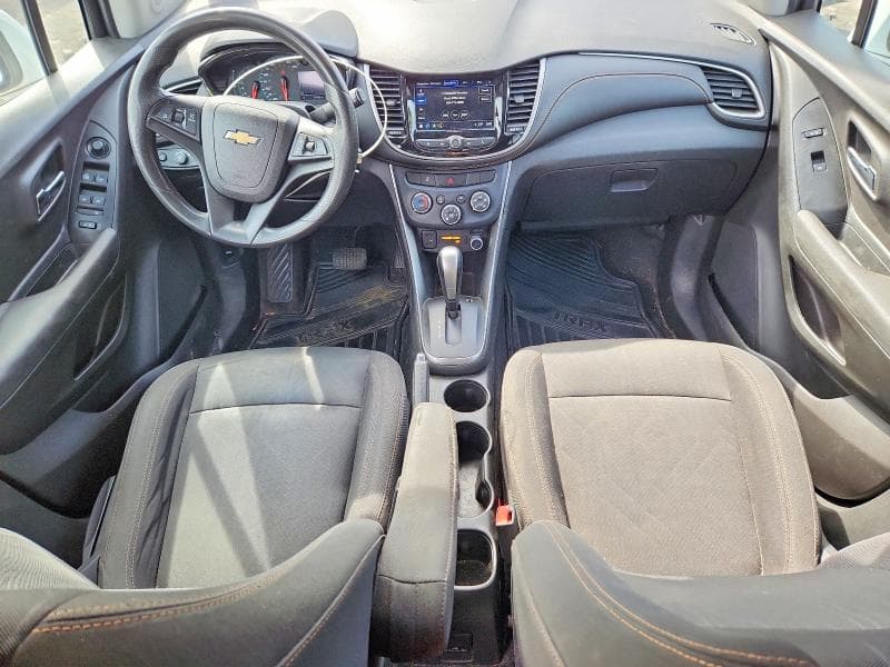 2018 CHEVROLET TRAX 1LT 8