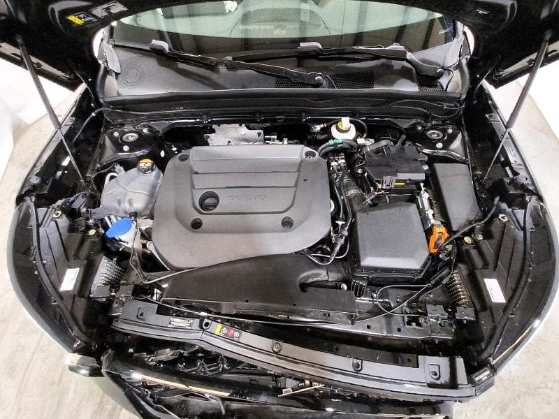 2026 VOLVO XC40 PLUS 12