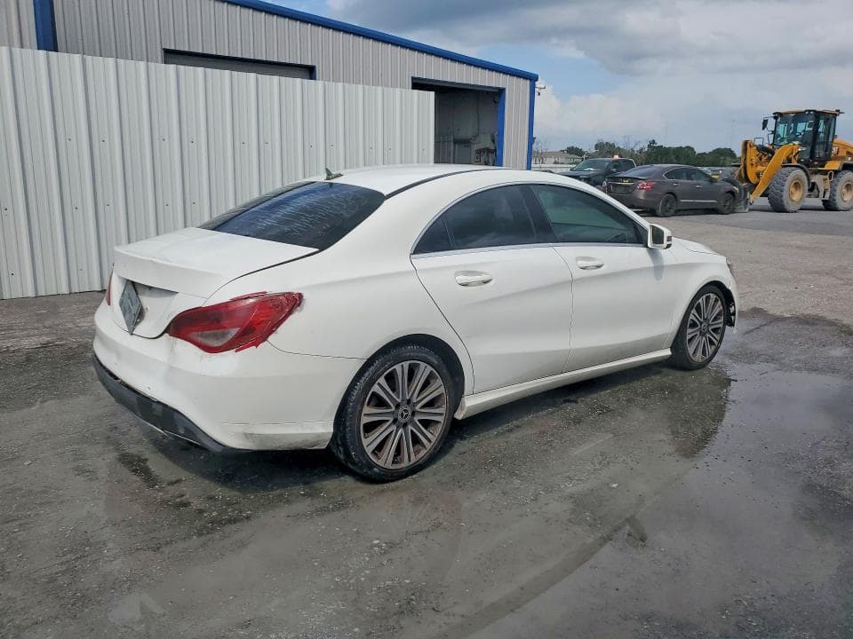 2018 MERCEDES-BENZ CLA 250 3