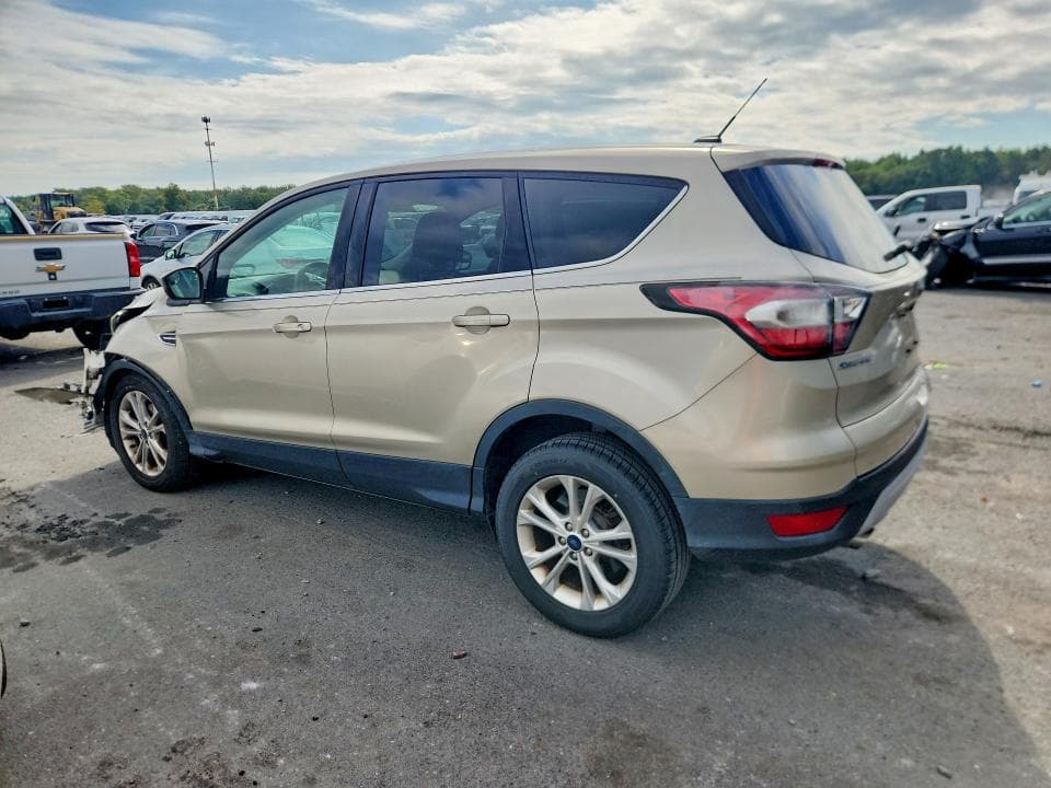 2017 FORD ESCAPE SE 2