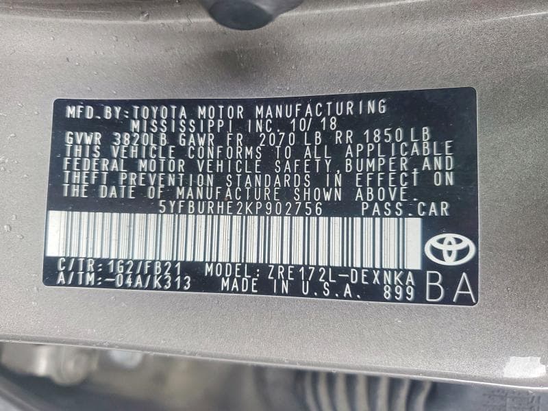 2019 TOYOTA COROLLA LE 12