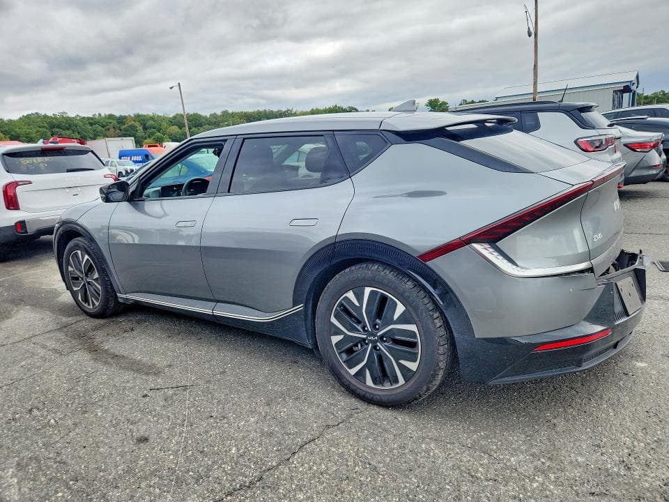 2024 KIA EV6 WIND 2