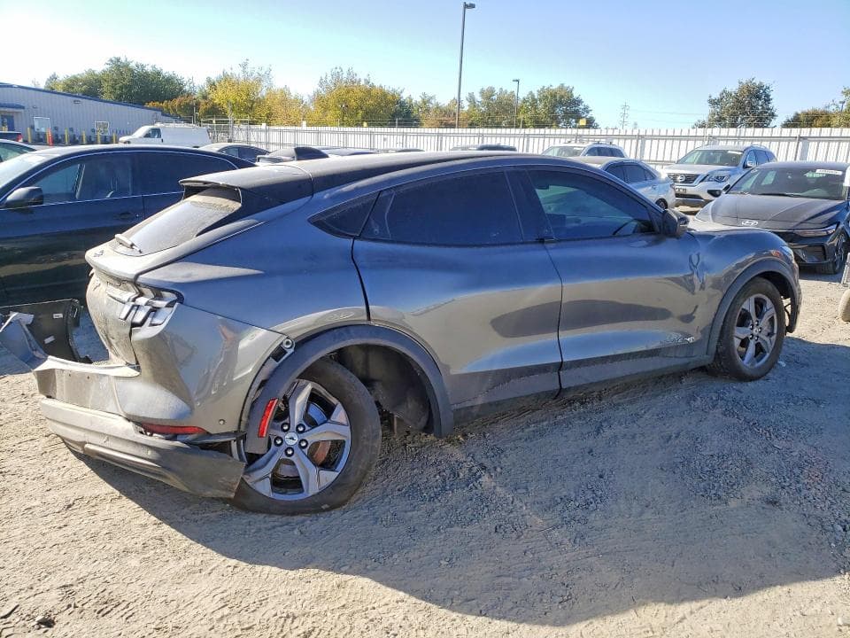 2023 FORD MUSTANG MACH-E SELECT 3