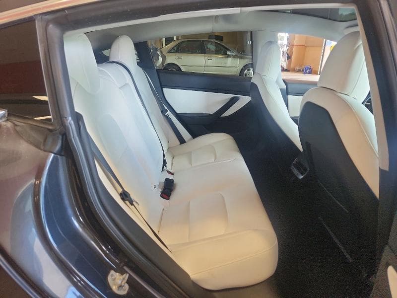 2018 TESLA MODEL 3 10