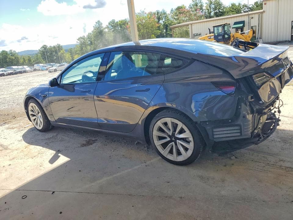 2022 TESLA MODEL 3 2