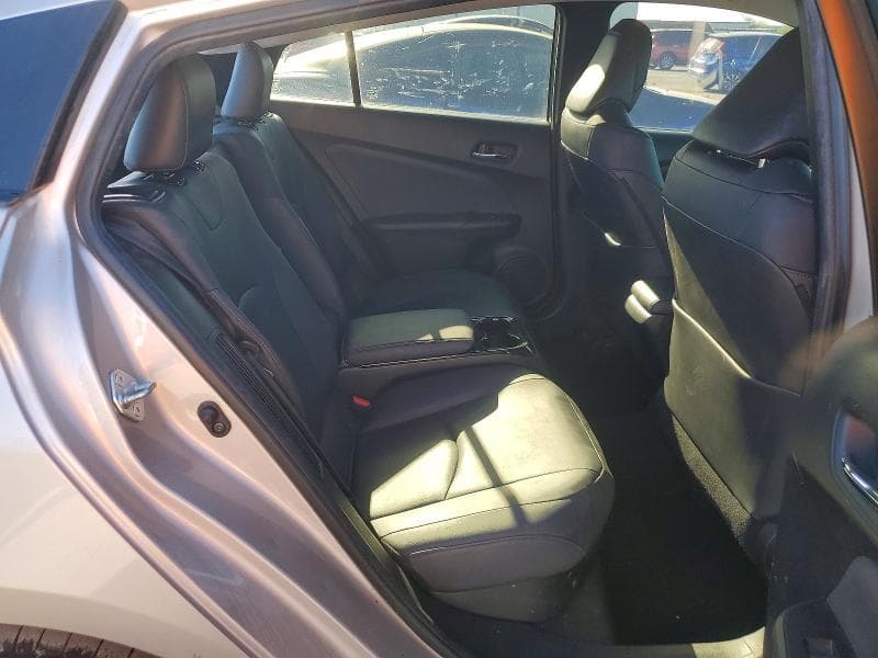 2017 TOYOTA PRIUS PRIME 11