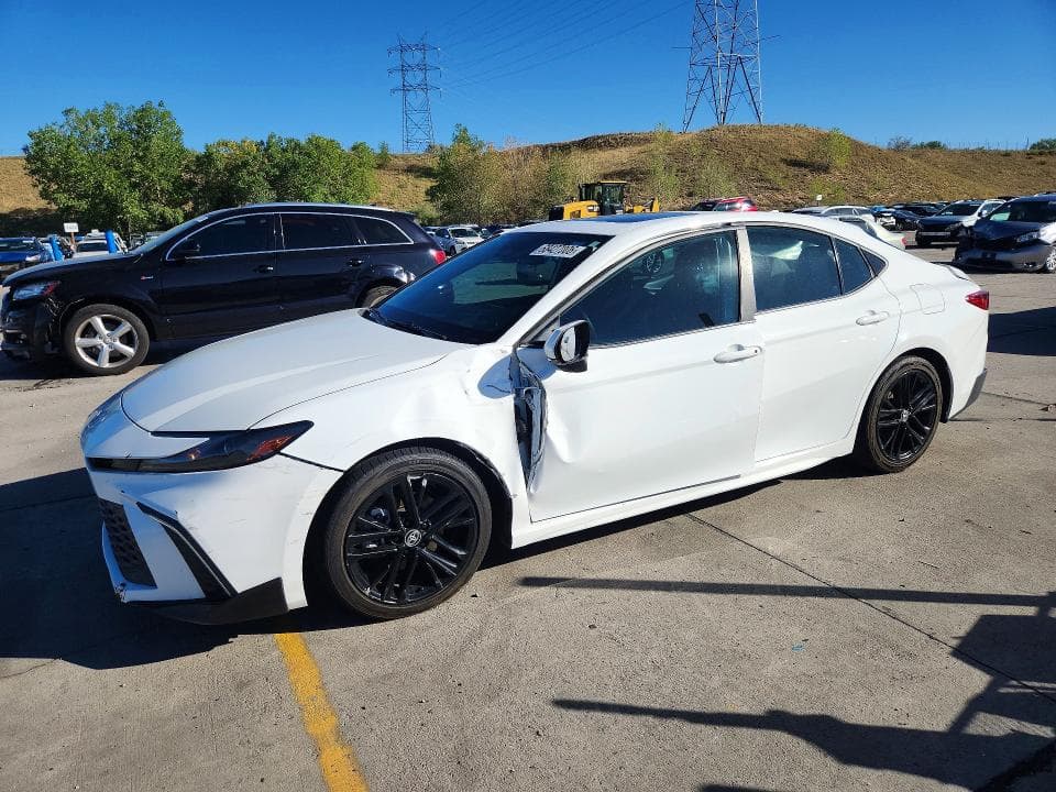 2025 TOYOTA CAMRY SE