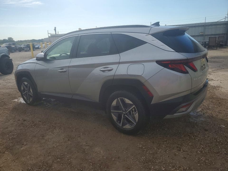2026 HYUNDAI TUCSON SEL 2