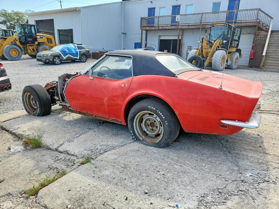 1969 CHEVROLET CORVETTE 2