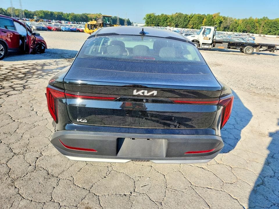 2025 KIA K4 LXS 6