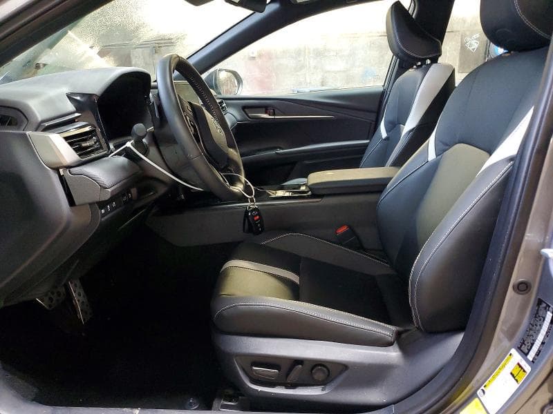2025 TOYOTA CAMRY SE 7