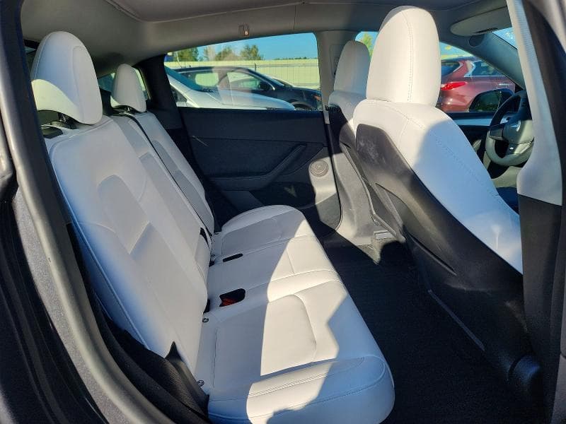 2024 TESLA MODEL Y 10
