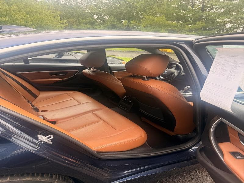 2017 BMW 330 XI 11