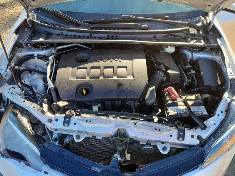 2017 TOYOTA COROLLA LE 11