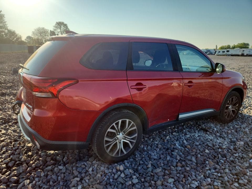 2018 MITSUBISHI OUTLANDER SE 3