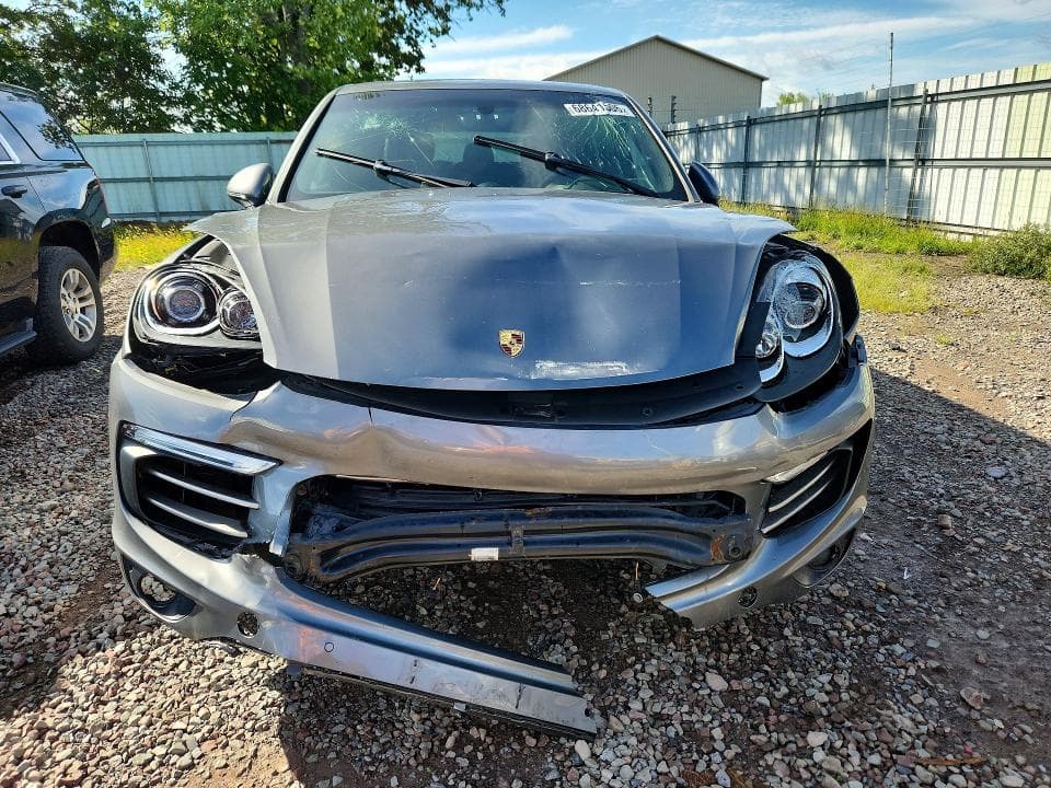 2017 PORSCHE CAYENNE 5