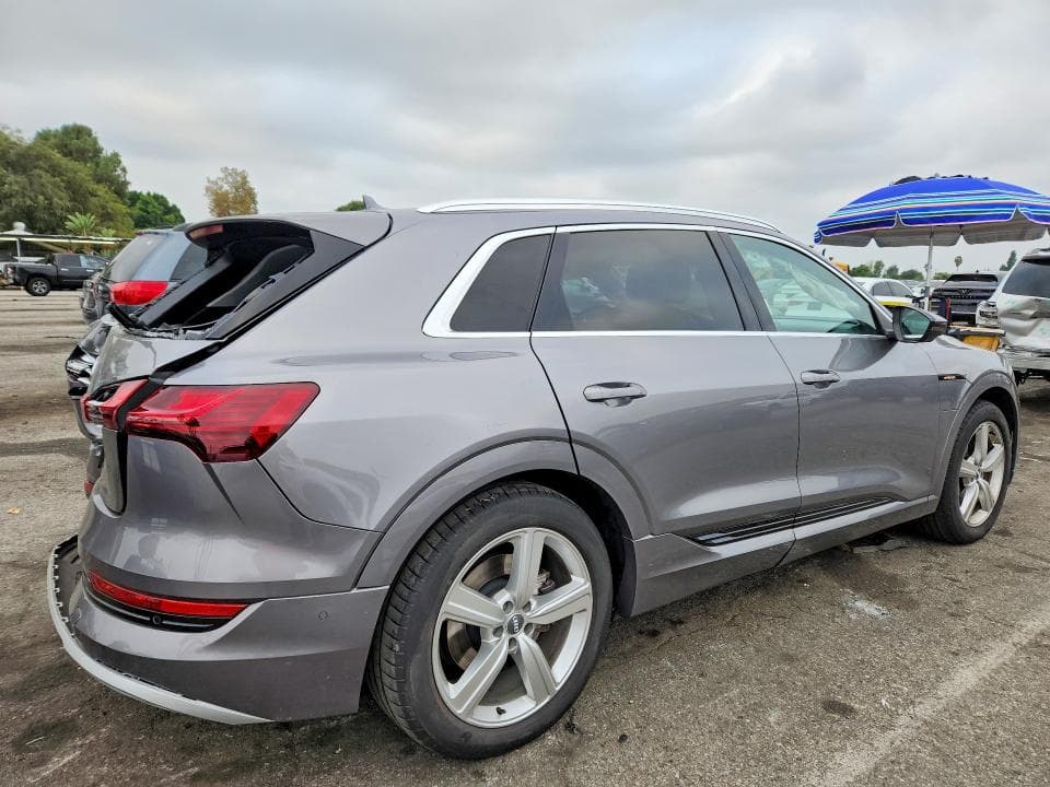 2019 AUDI E-TRON PREMIUM PLUS 3