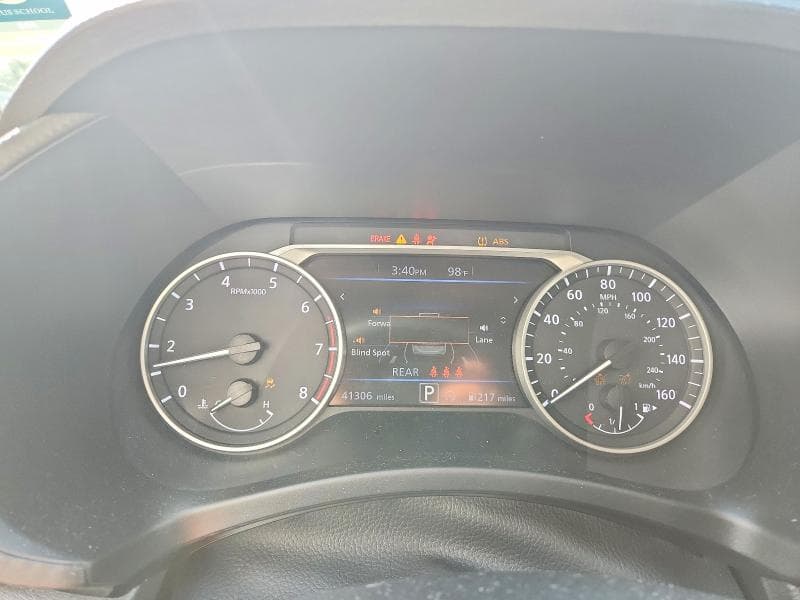 2024 NISSAN SENTRA SV 9