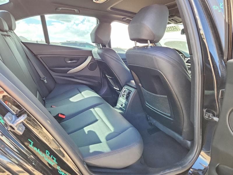 2018 BMW 320 XI 10