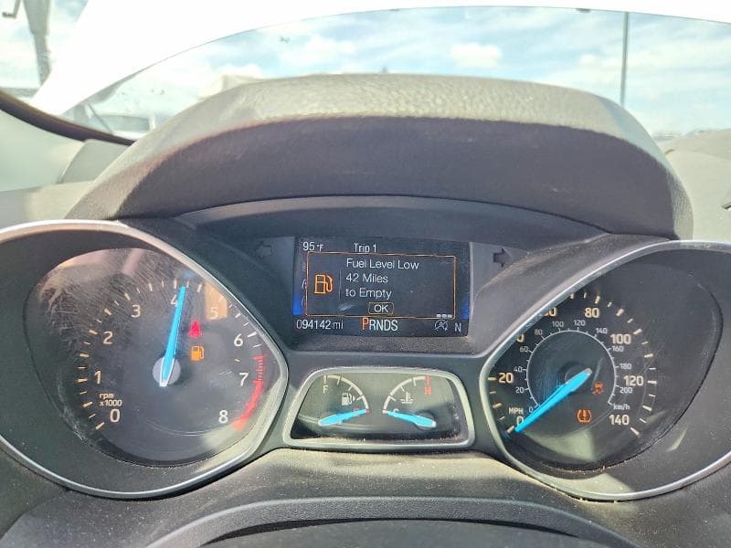 2017 FORD ESCAPE TITANIUM 9