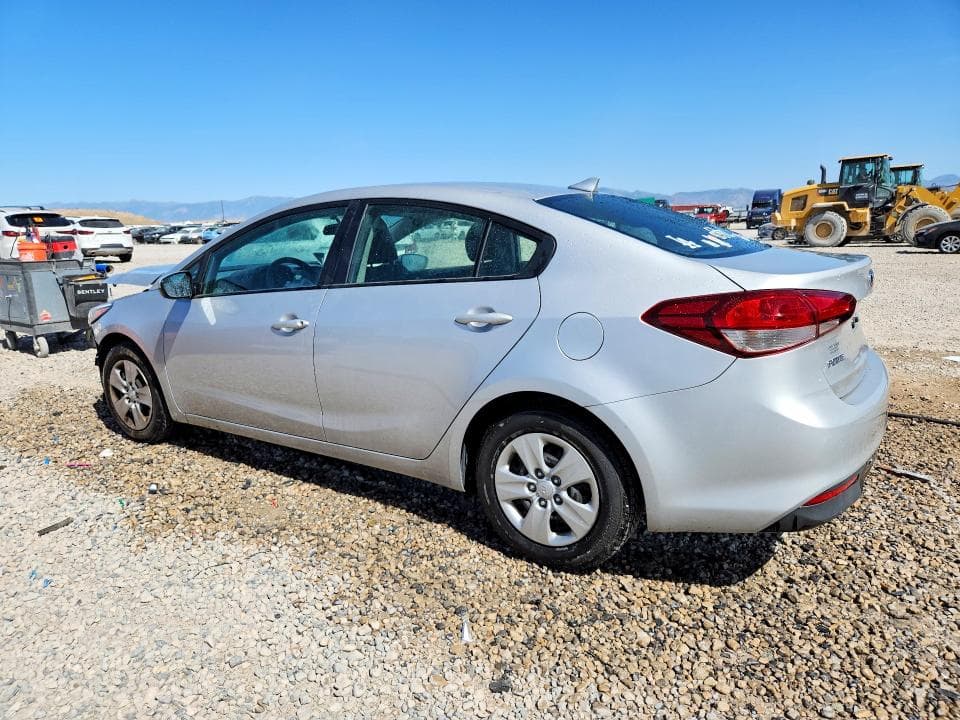 2017 KIA FORTE LX 2