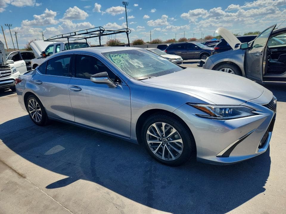 2022 LEXUS ES 350 BASE 4