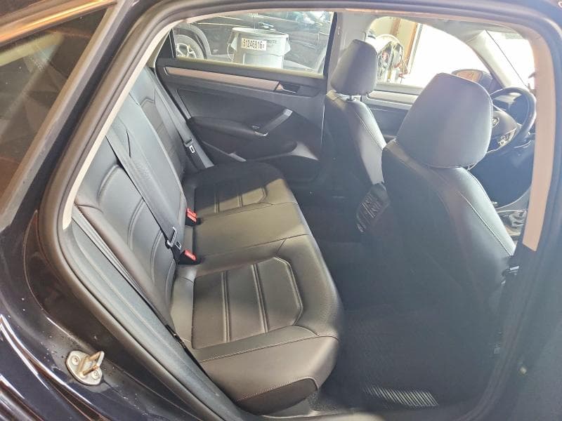 2020 VOLKSWAGEN PASSAT SE 10