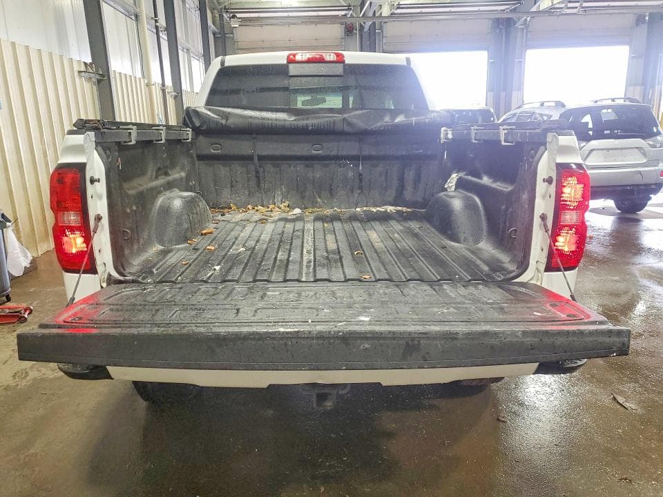 2017 CHEVROLET SILVERADO K1500 LT 6