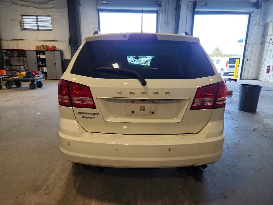 2020 DODGE JOURNEY SE 6