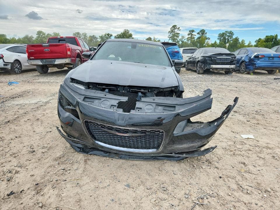2022 CHRYSLER 300 S 5