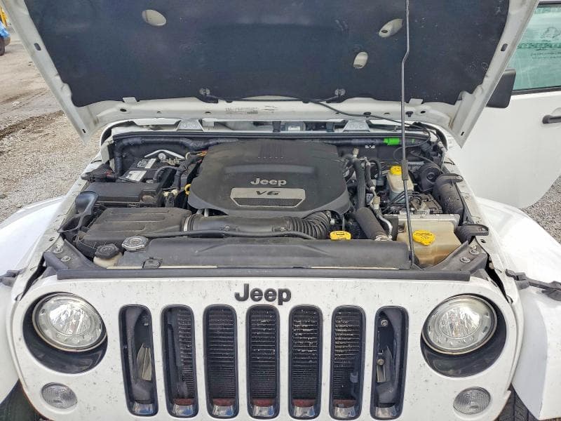 2017 JEEP WRANGLER UNLIMITED SAHARA 12