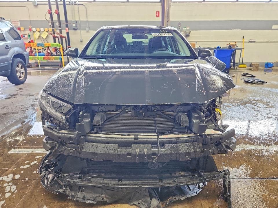 2026 TOYOTA CAMRY LE 5