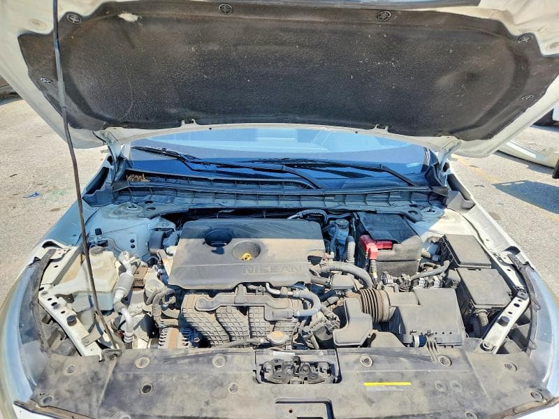 2019 NISSAN ALTIMA SR 11