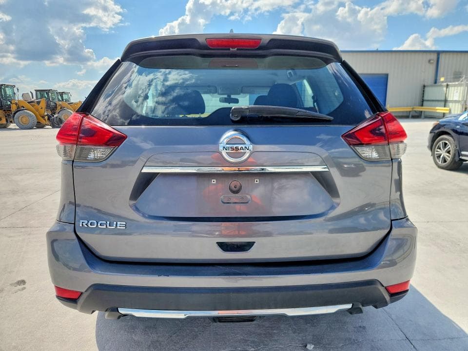 2017 NISSAN ROGUE S 6