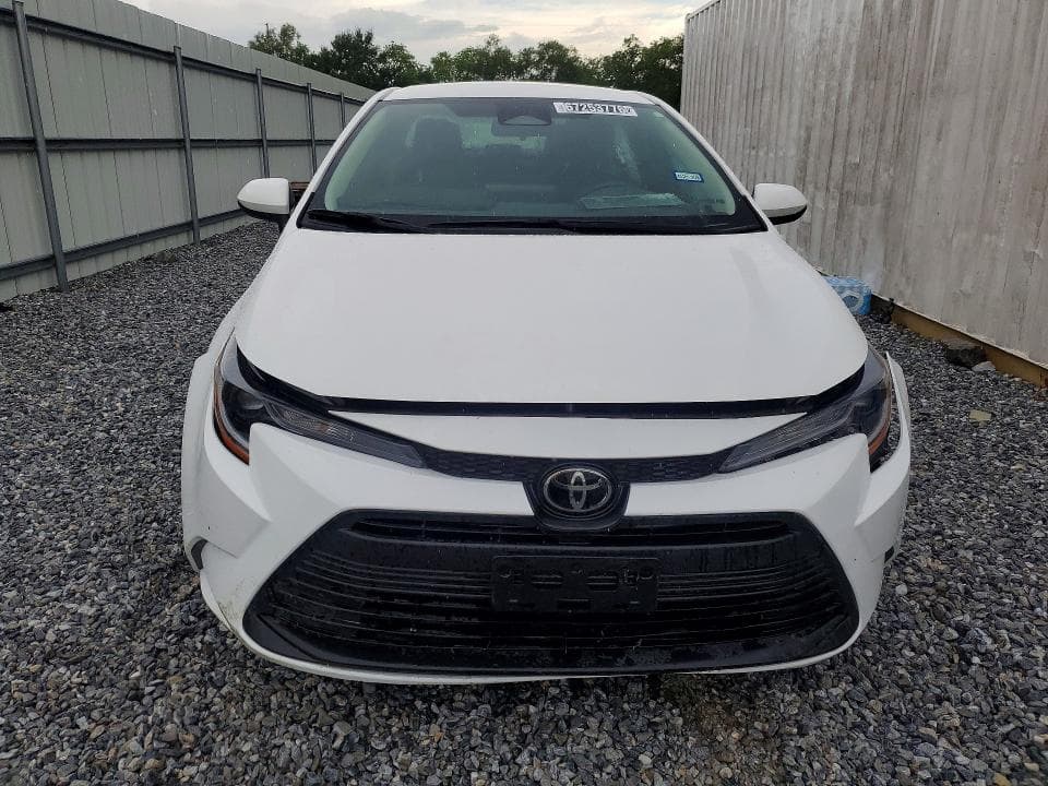 2026 TOYOTA COROLLA LE 5