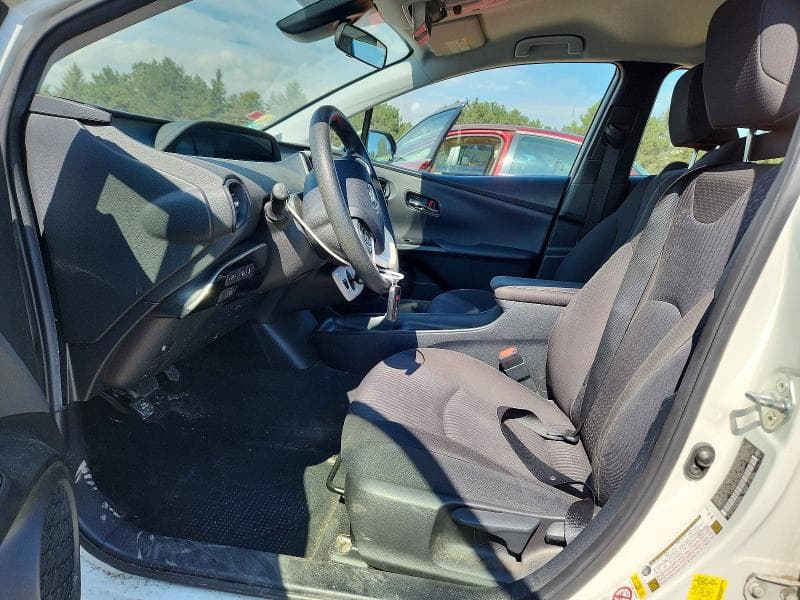 2018 TOYOTA PRIUS TWO 7