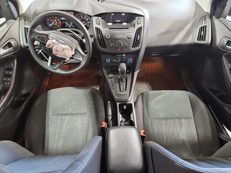 2017 FORD FOCUS SE 8