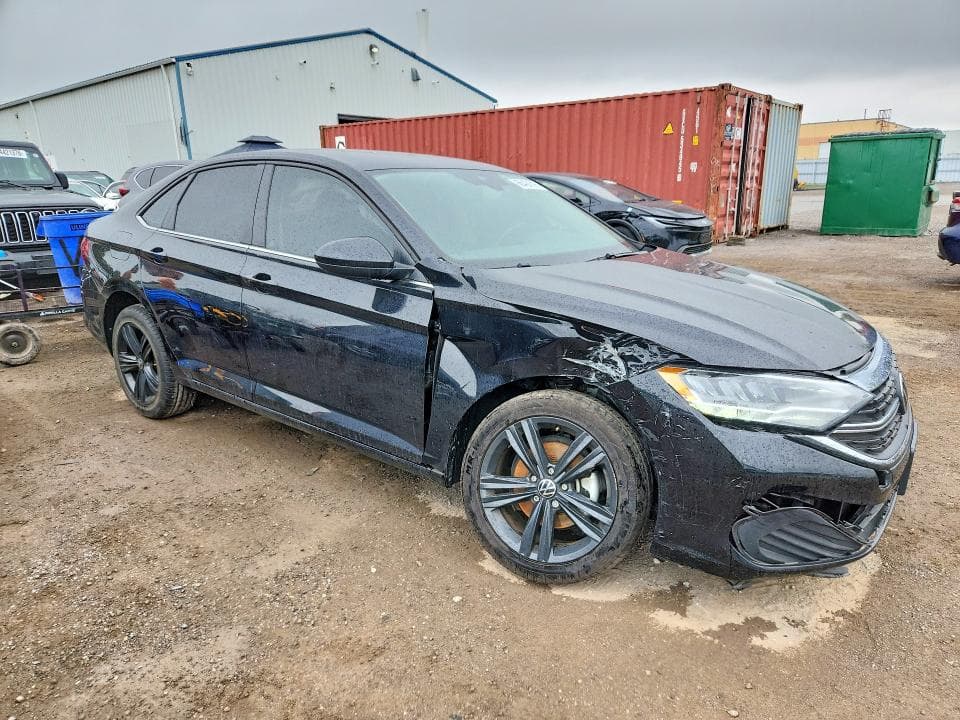 2023 VOLKSWAGEN JETTA SE 4