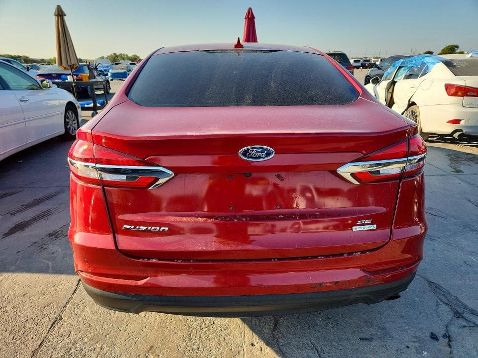 2020 FORD FUSION SE 6