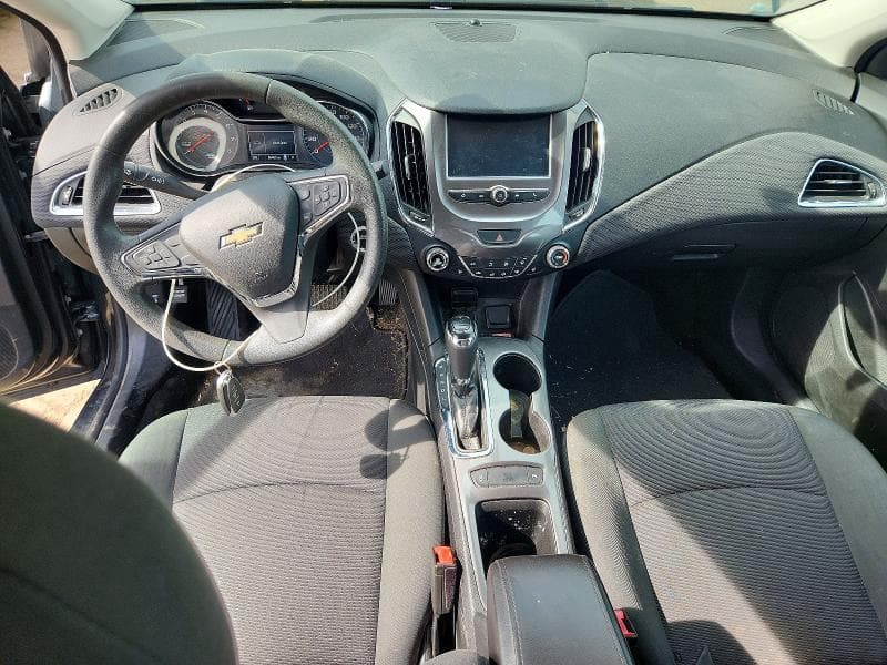 2017 CHEVROLET CRUZE LT 8