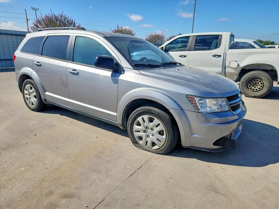 2017 DODGE JOURNEY SE 4