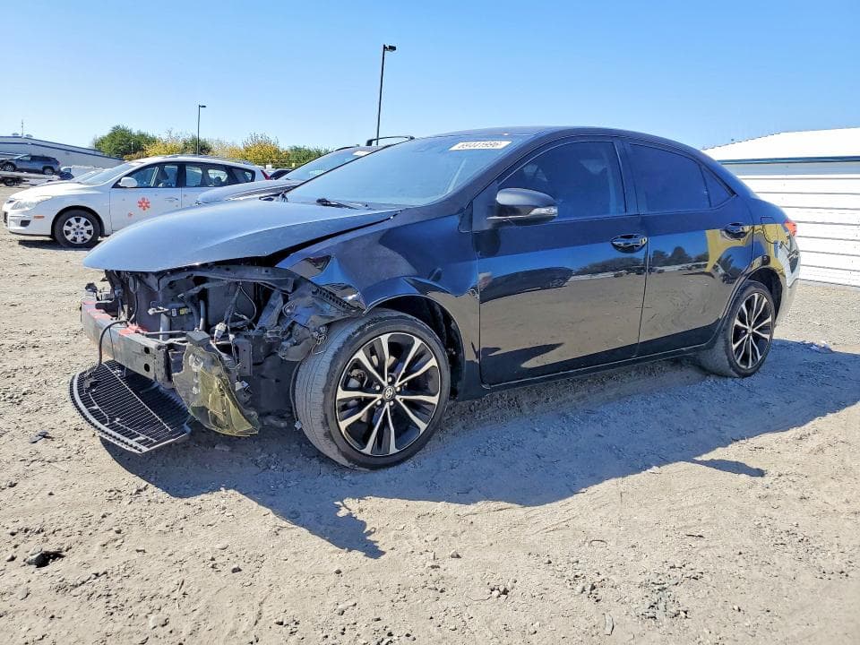 2018 TOYOTA COROLLA SE - 1