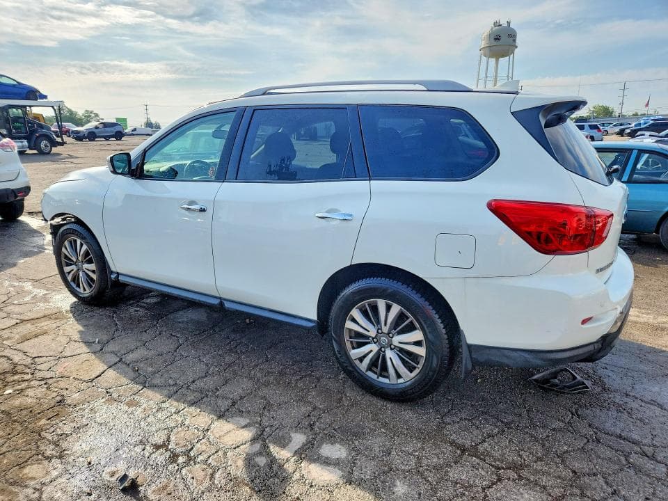 2019 NISSAN PATHFINDER SV 2